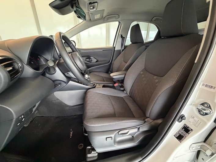 Vehicle image TOYOTA YARIS