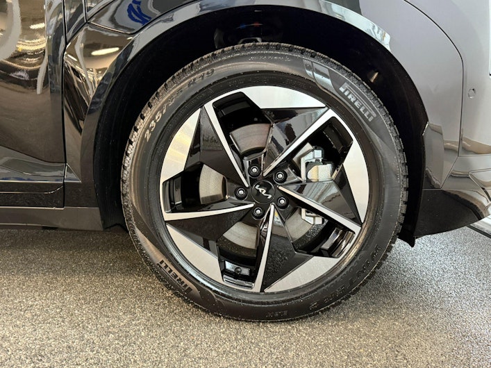 Vehicle image KIA EV5