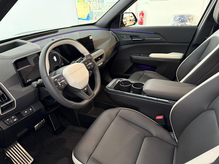 Vehicle image KIA EV5