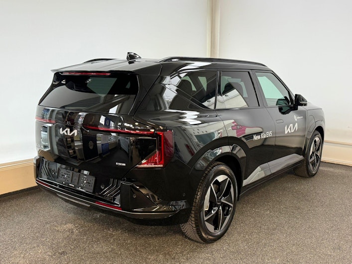 Vehicle image KIA EV5
