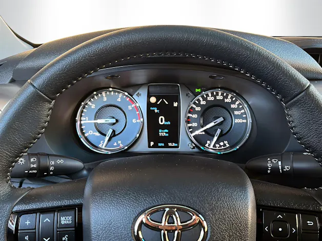 Toyota Hilux Double Cab.-Pick-up 2.8 D-4D MHEV 204 Style