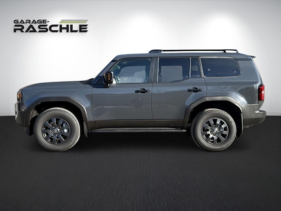 Vehicle image 3 Vehicle image 3