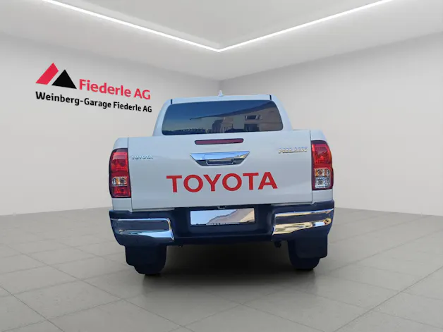 Toyota Hilux Double Cab.-Pick-up 2.8 D-4D 204 Style