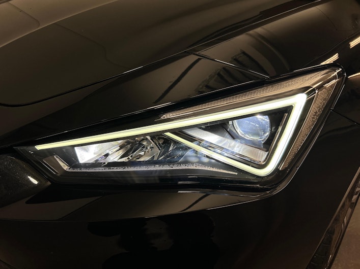 Vehicle image SEAT LEON