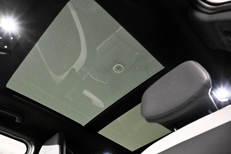 Vehicle image KIA EV5