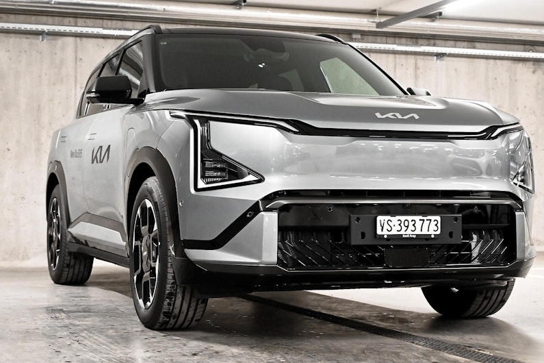 Vehicle image KIA EV5