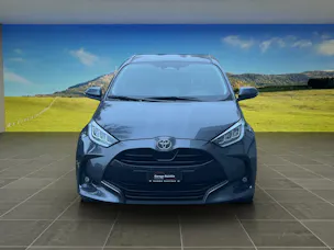 Toyota Yaris 1.5 VVT-i HSD Trend