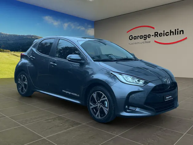 Toyota Yaris 1.5 VVT-i HSD Trend