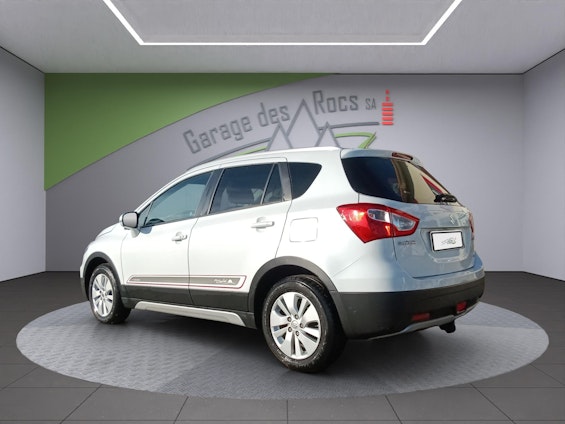 Vehicle image 4 Vehicle image 4