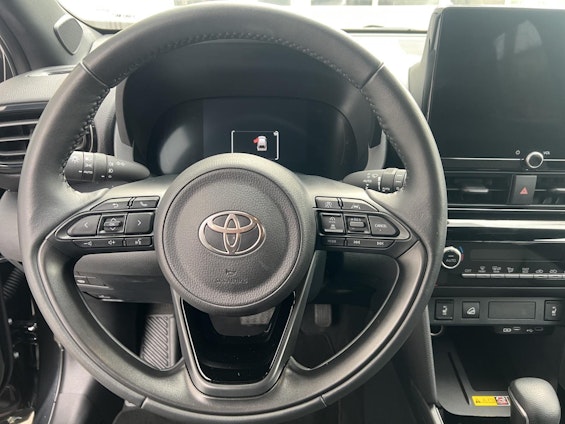 Vehicle image 11 Vehicle image 11