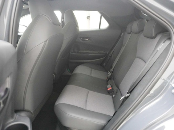 Vehicle image 16 Vehicle image 16