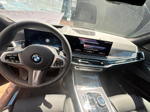 Fahrzeugbild BMW X7 40d xDrive
