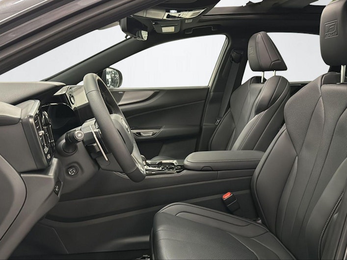 Vehicle image LEXUS NX