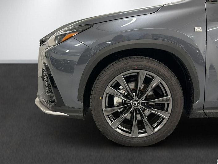 Vehicle image LEXUS NX