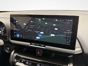 Vehicle image TOYOTA C-HR 2.0 HEV Swiss Edition 4x4