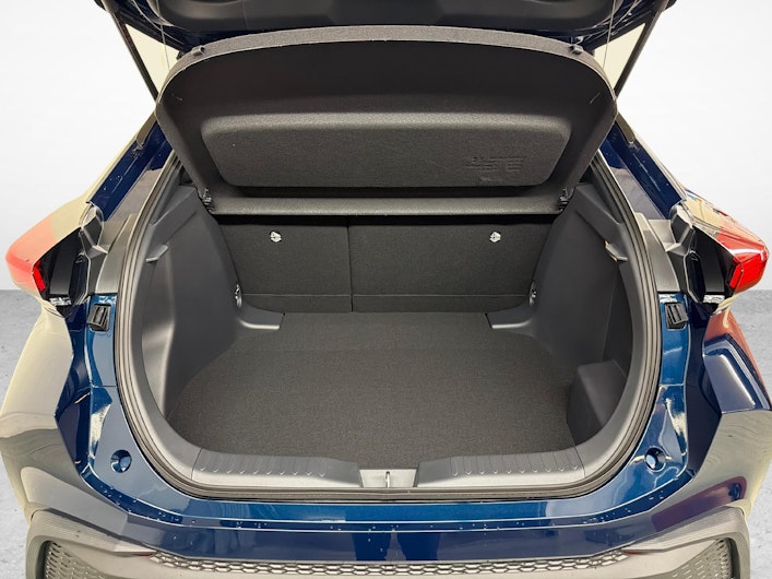 image du véhicule TOYOTA C-HR