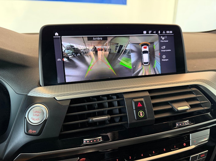 Vehicle image BMW X4