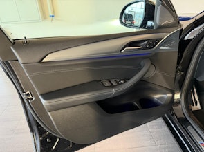 Vehicle image BMW X4 20i xDrive