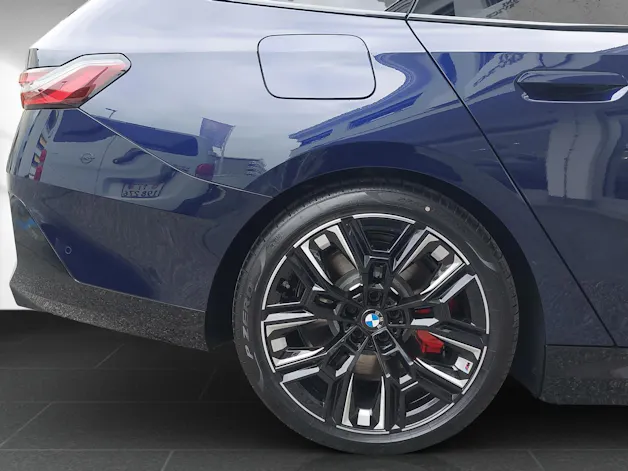 BMW i5 M60 xDrive Touring