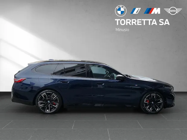 BMW i5 M60 xDrive Touring