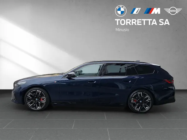 BMW i5 M60 xDrive Touring