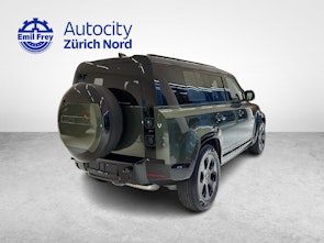 Vehicle image LAND ROVER Defender 110 3.0 D I6 250 X-Dynamic SE