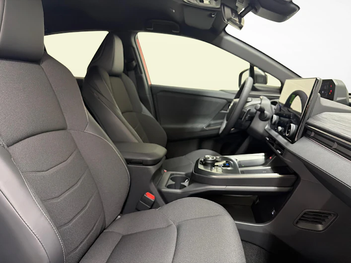 Fahrzeugbild TOYOTA C-HR+