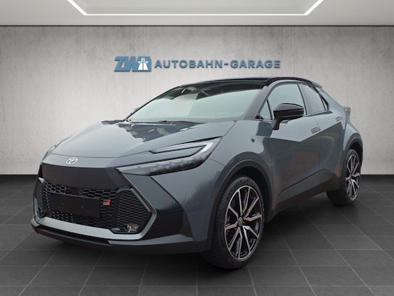 First vehicle image First vehicle image