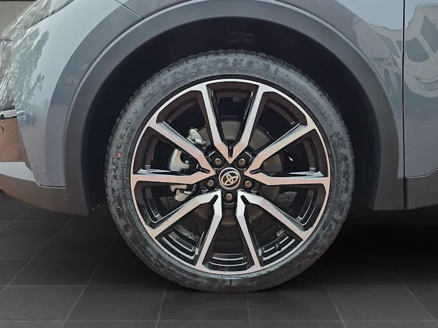 Toyota C-HR 2.0 PHEV GR Sport