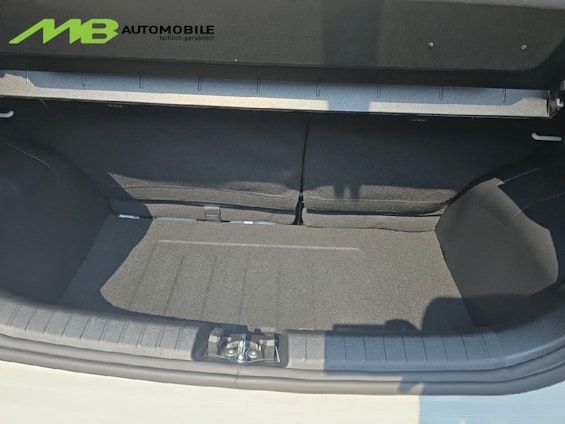 image du véhicule 10 image du véhicule 10