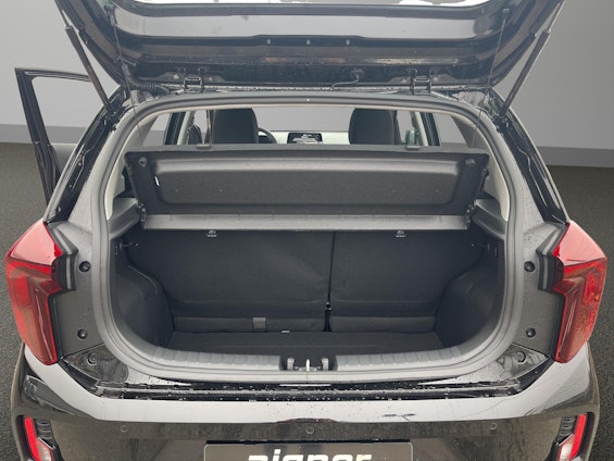 Vehicle image 8 Vehicle image 8