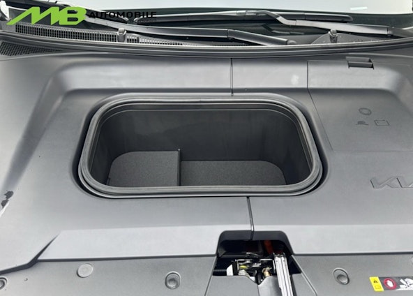 Vehicle image 15 Vehicle image 15