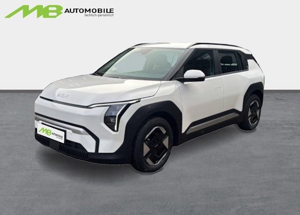 First vehicle image First vehicle image