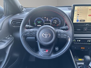 Vehicle image TOYOTA Yaris 1.5 VVT-i HSD GR Sport