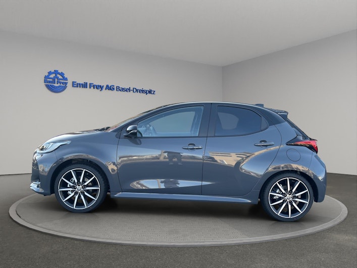 Vehicle image TOYOTA YARIS