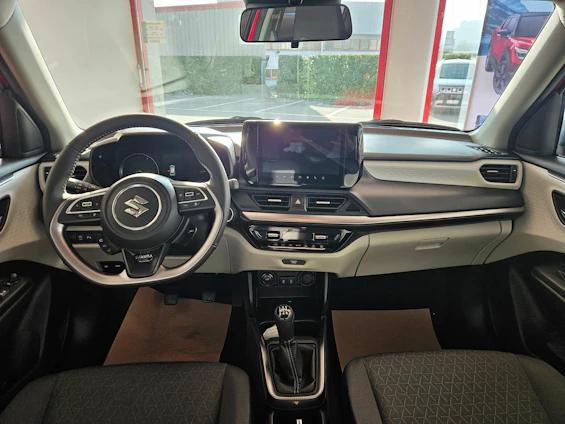 image du véhicule 6