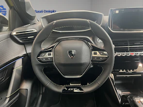 Fahrzeugbild PEUGEOT 208 1.2 Hybrid 145 GT