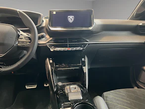 https://vehicle.imgix.net/4158120/f8867aff-bc14-44e2-846b-8ac7b18412f1.jpg