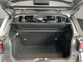 https://vehicle.imgix.net/4158134/c0e9ca59-7b5a-4c85-a635-d7b5b92b9a49.jpg