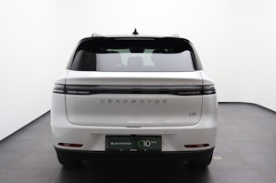 Vehicle image LEAPMOTOR C10 EV AWD