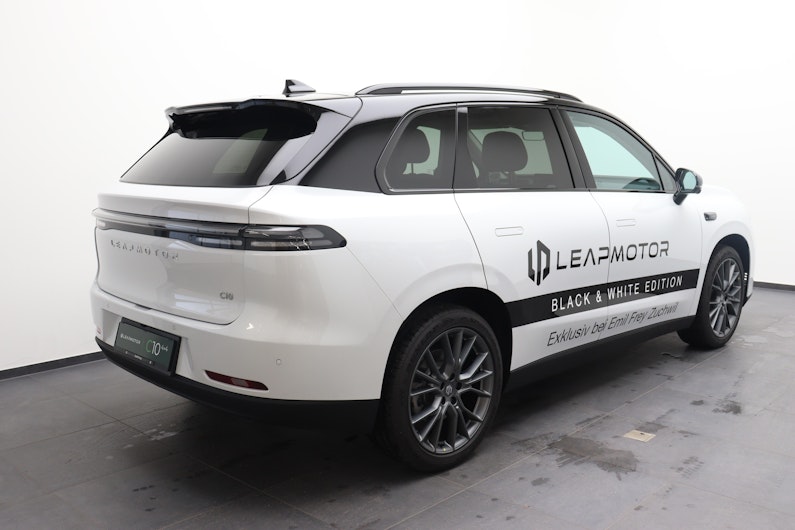 Vehicle image LEAPMOTOR C10