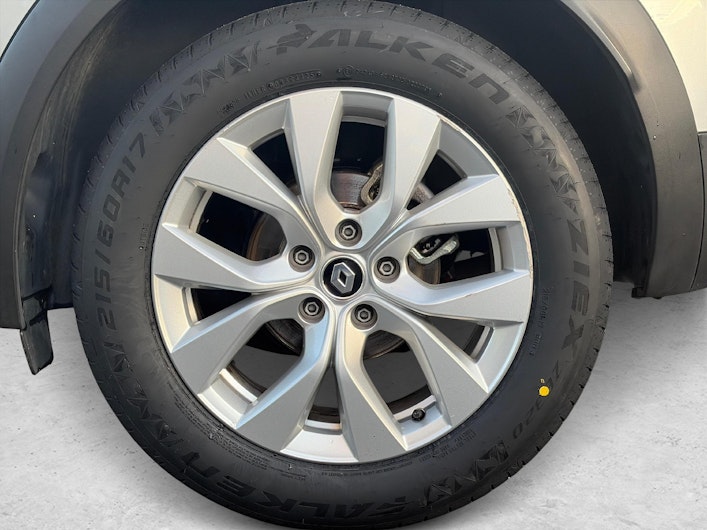 Vehicle image RENAULT CAPTUR