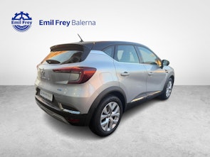 Vehicle image RENAULT Captur 1.6 E-Tech techno