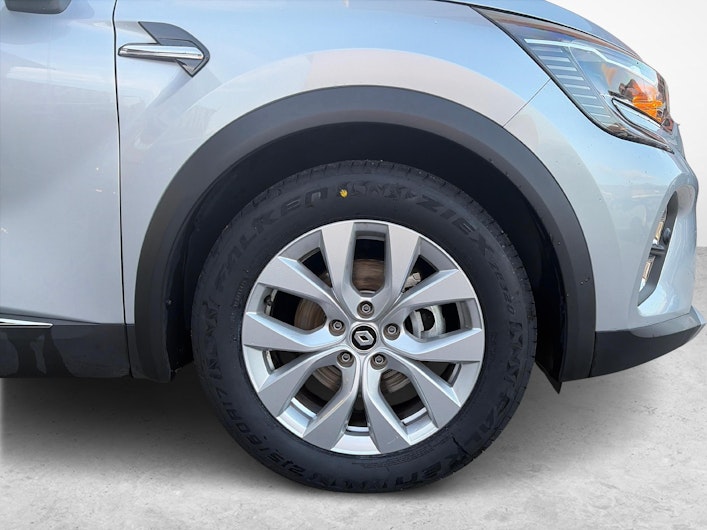 Vehicle image RENAULT CAPTUR