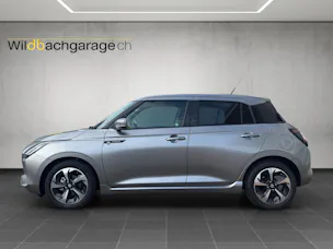 Suzuki Swift 1.2 Sakura Top Hybrid