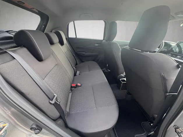 Suzuki Swift 1.2 Sakura Top Hybrid