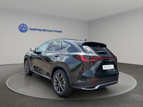 immagine del veicolo LEXUS NX 450h+ F-Sport