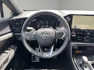 Lexus NX 450h+ F-Sport