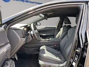 https://vehicle.imgix.net/4158185/dde1f218-10ae-4922-bcbe-fe989807d484.jpg