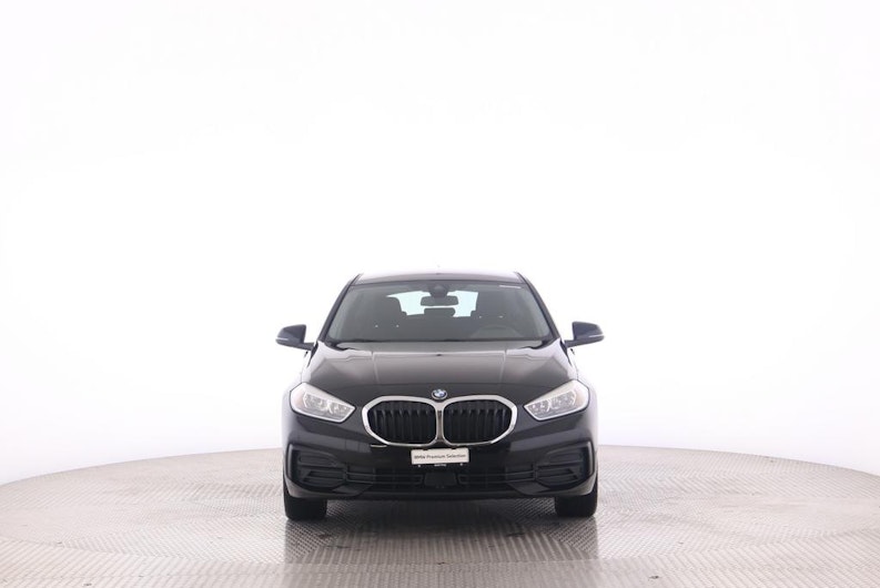 Vehicle image BMW 1 SERIES